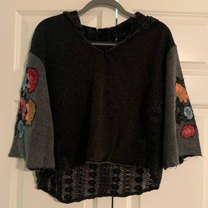 Vintage Floral Urban Outfitters shirt / sweatshirt